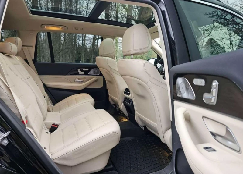 Mercedes-Benz GLS 400d 4Matic AMG Line, снимка 13 - Автомобили и джипове - 52723702