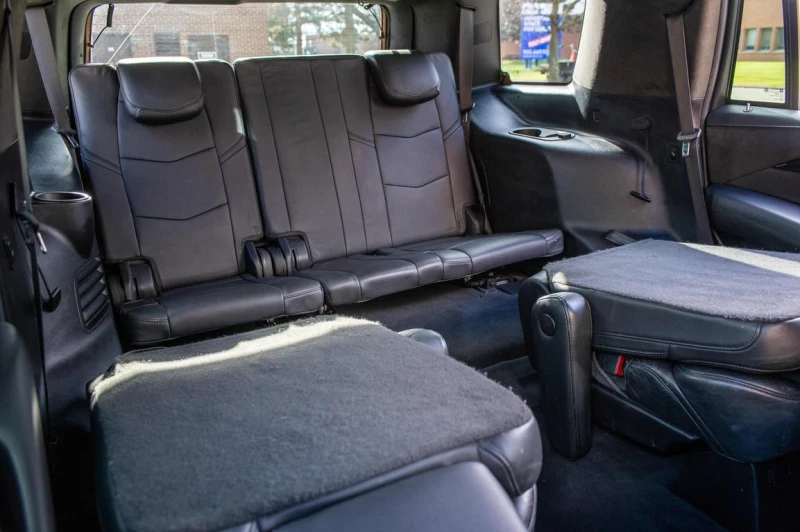 Cadillac Escalade * Platinum * CARFAX * БЕЗ ПЪРВОНАЧАЛНА ВНОСКА, снимка 13 - Автомобили и джипове - 53182726