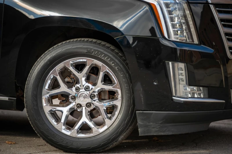 Cadillac Escalade * Platinum * CARFAX * БЕЗ ПЪРВОНАЧАЛНА ВНОСКА, снимка 7 - Автомобили и джипове - 53182726