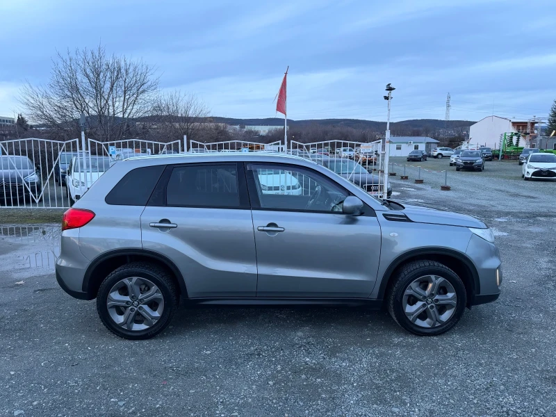 Suzuki Vitara ALL GRIP / 4X4 / ДИСТРОНИК / ЕВРО6 / 83 000 км , снимка 4 - Автомобили и джипове - 53540872