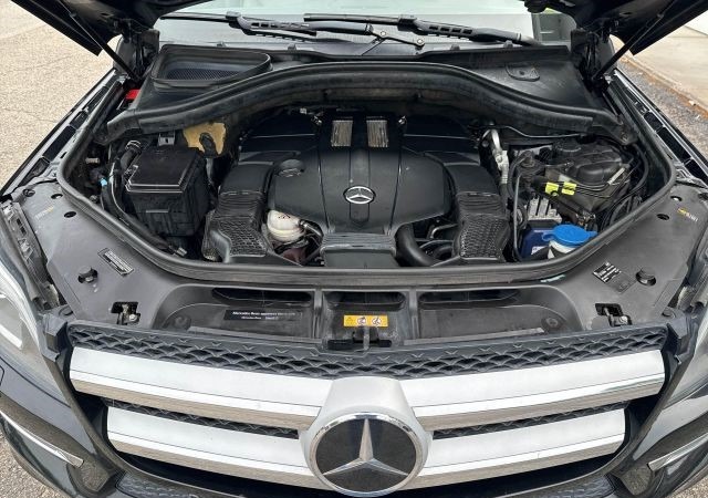 Mercedes-Benz GL 450 4MATIC, снимка 9 - Автомобили и джипове - 46441398