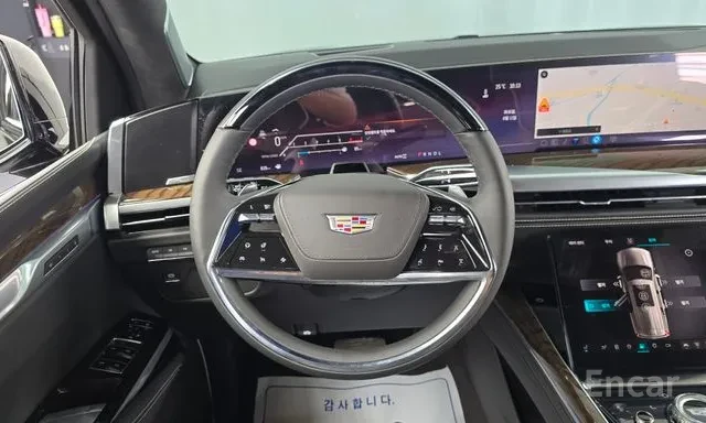 Cadillac Escalade ESV 6.2 Sport Platinum* 360 камери* HUD* Вентилаци, снимка 13 - Автомобили и джипове - 56687977