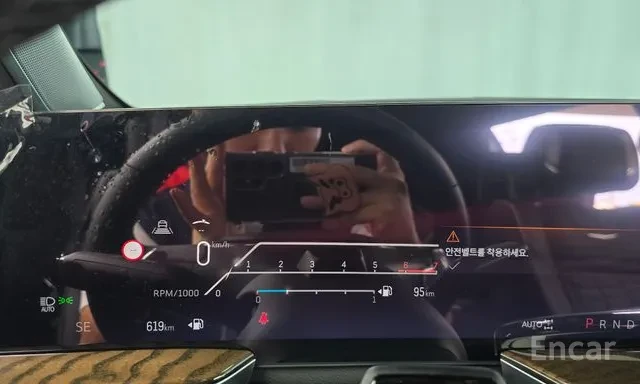 Cadillac Escalade ESV 6.2 Sport Platinum* 360 камери* HUD* Вентилаци, снимка 8 - Автомобили и джипове - 56687977