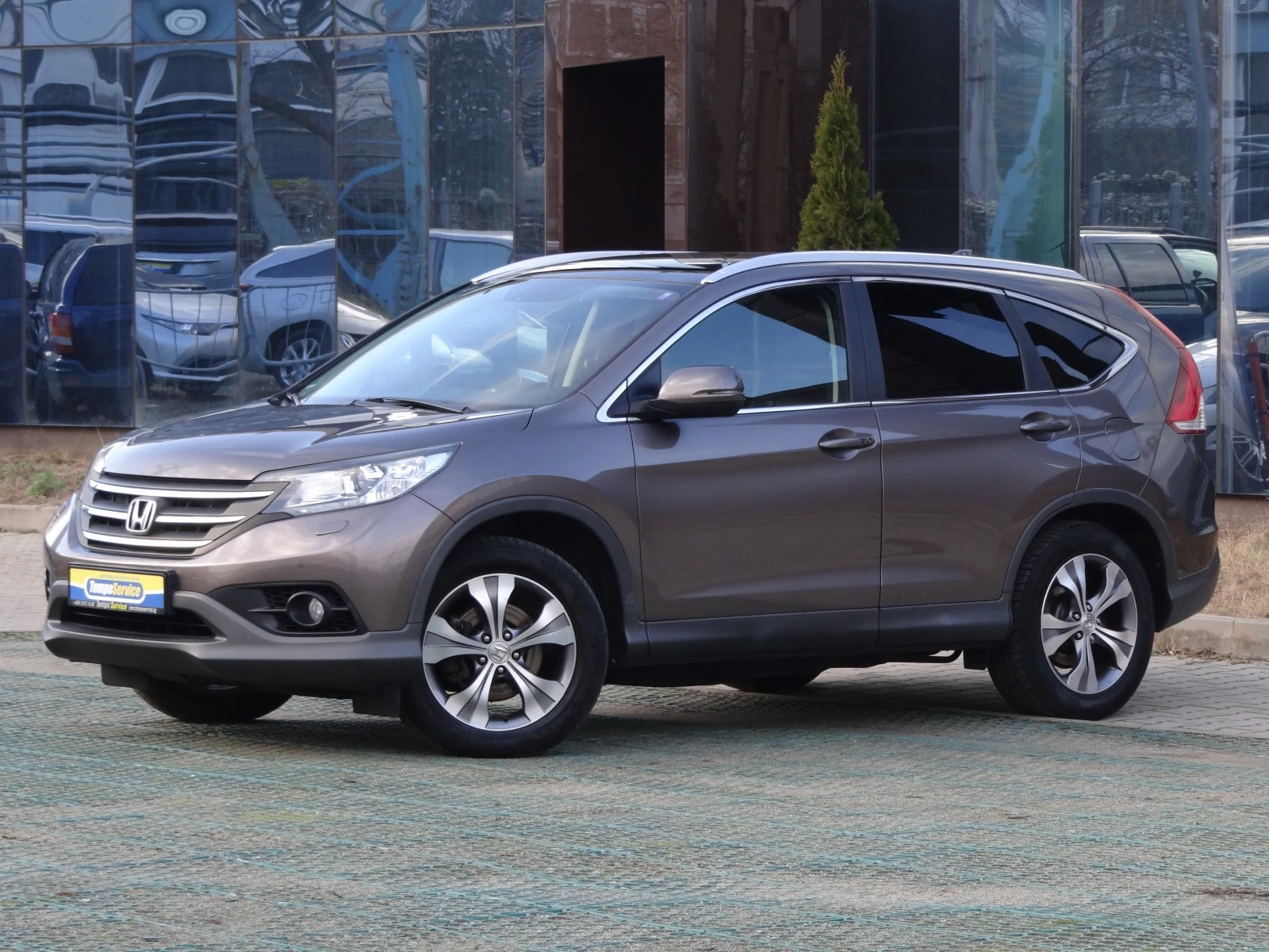 Honda Cr-v 2.2i-DTEC/NAVI/KOJA/PANORAMA/XENON/CAMERA/LED/4X4/ - изображение 2