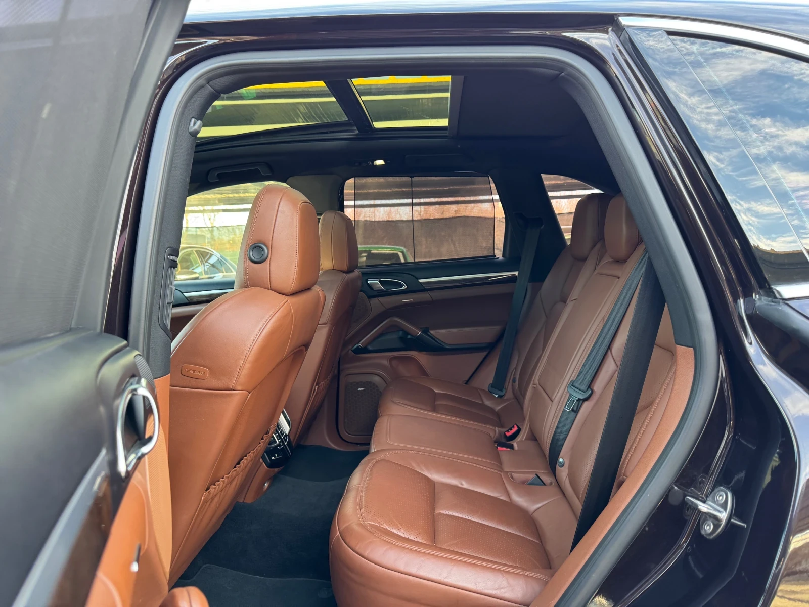 Porsche Cayenne S FACELIFT 420к.с ЦЕНАТА ВАЖИ ДО 31.10.2025 - изображение 9