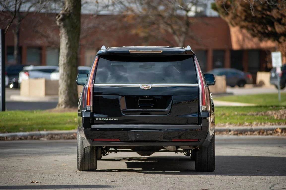 Cadillac Escalade * Platinum * CARFAX * БЕЗ ПЪРВОНАЧАЛНА ВНОСКА - изображение 4