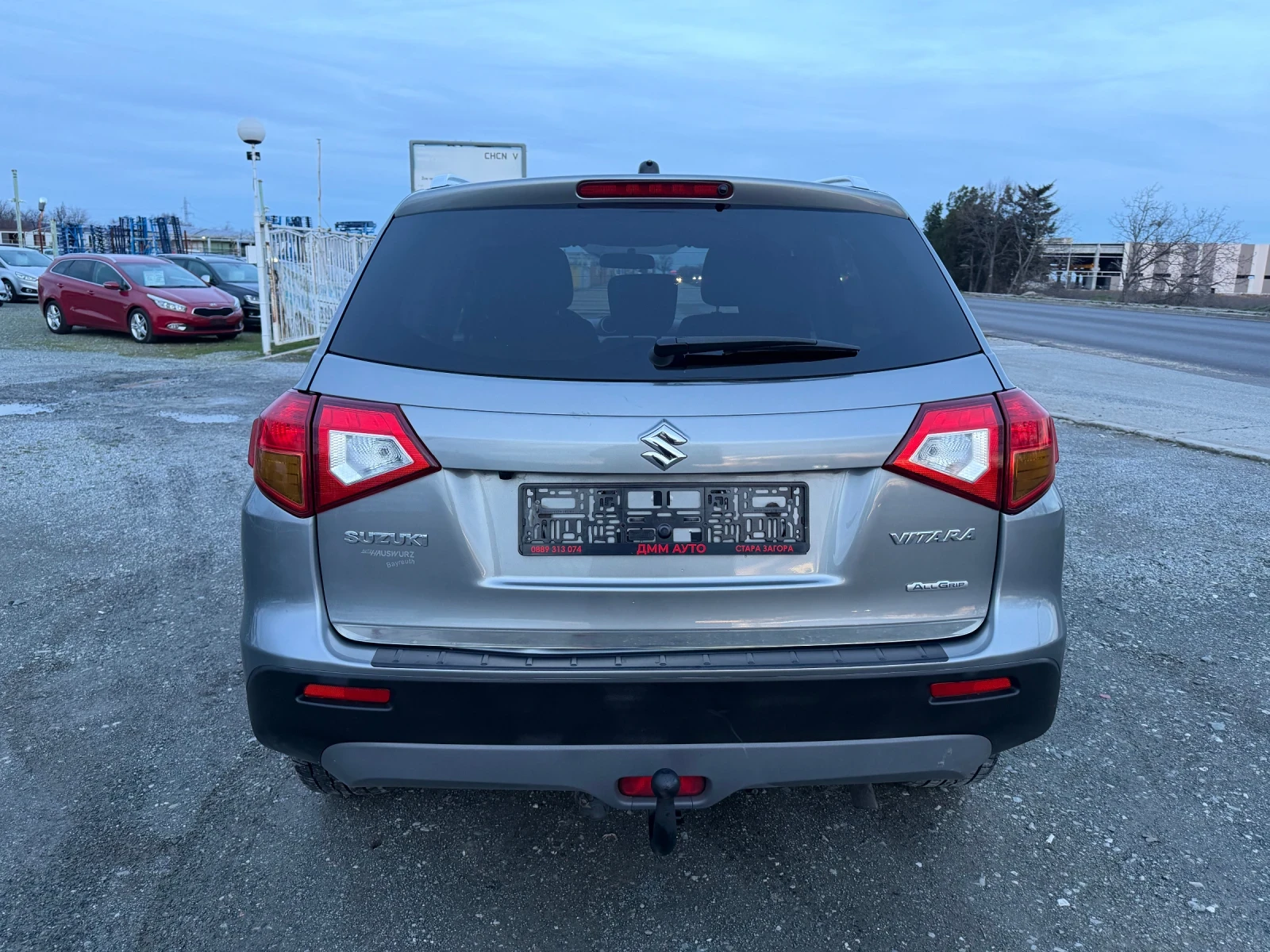 Suzuki Vitara ALL GRIP / 4X4 / ДИСТРОНИК / ЕВРО6 / 83 000 км  - изображение 6