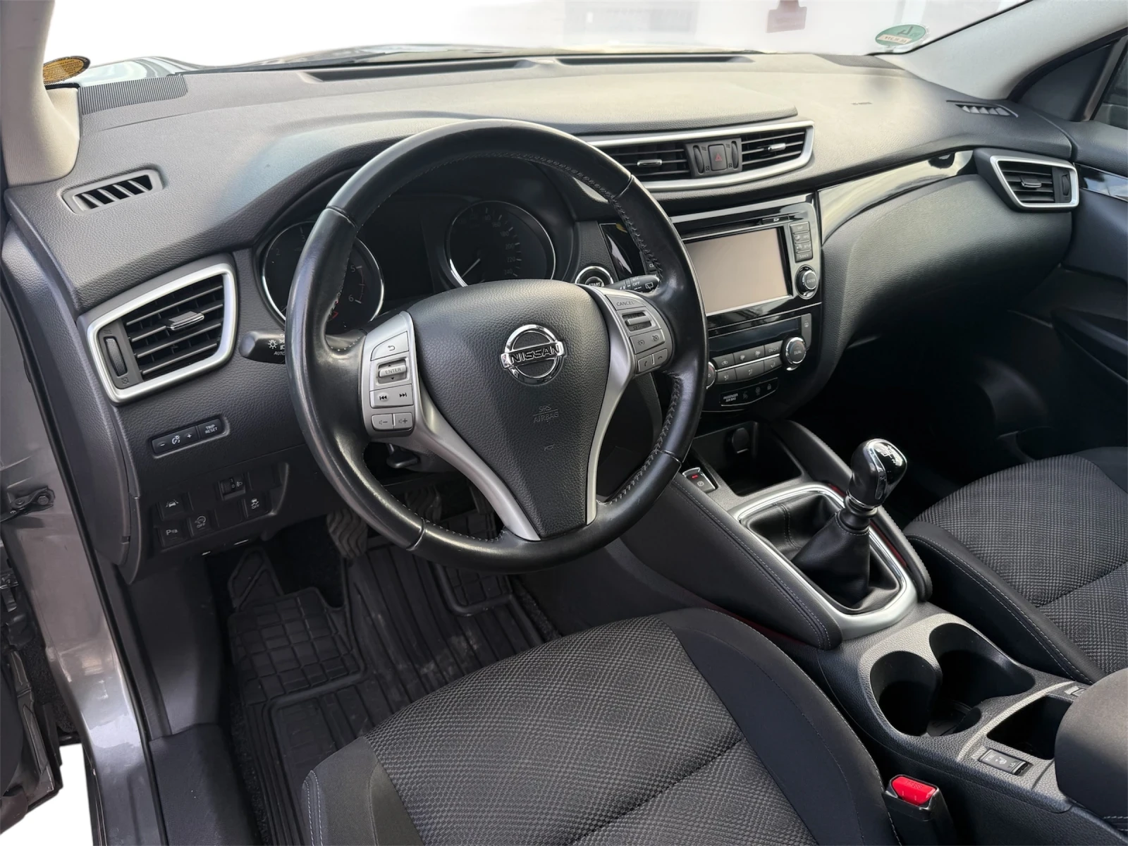 Nissan Qashqai 1.5d/N-Connecta/360 /Euro6 - изображение 8