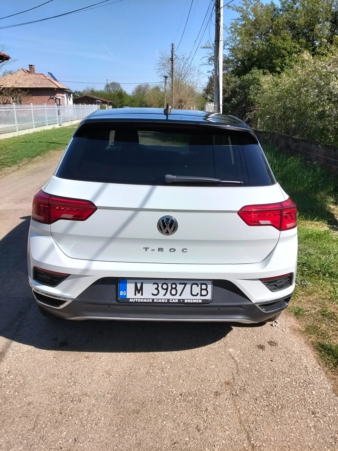 VW T-Roc, снимка 2 - Автомобили и джипове - 54246277