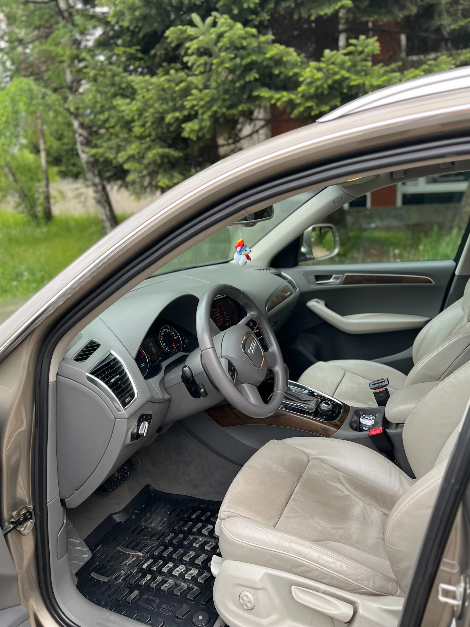 Audi Q5 2.0 TFSI, снимка 8 - Автомобили и джипове - 54491560