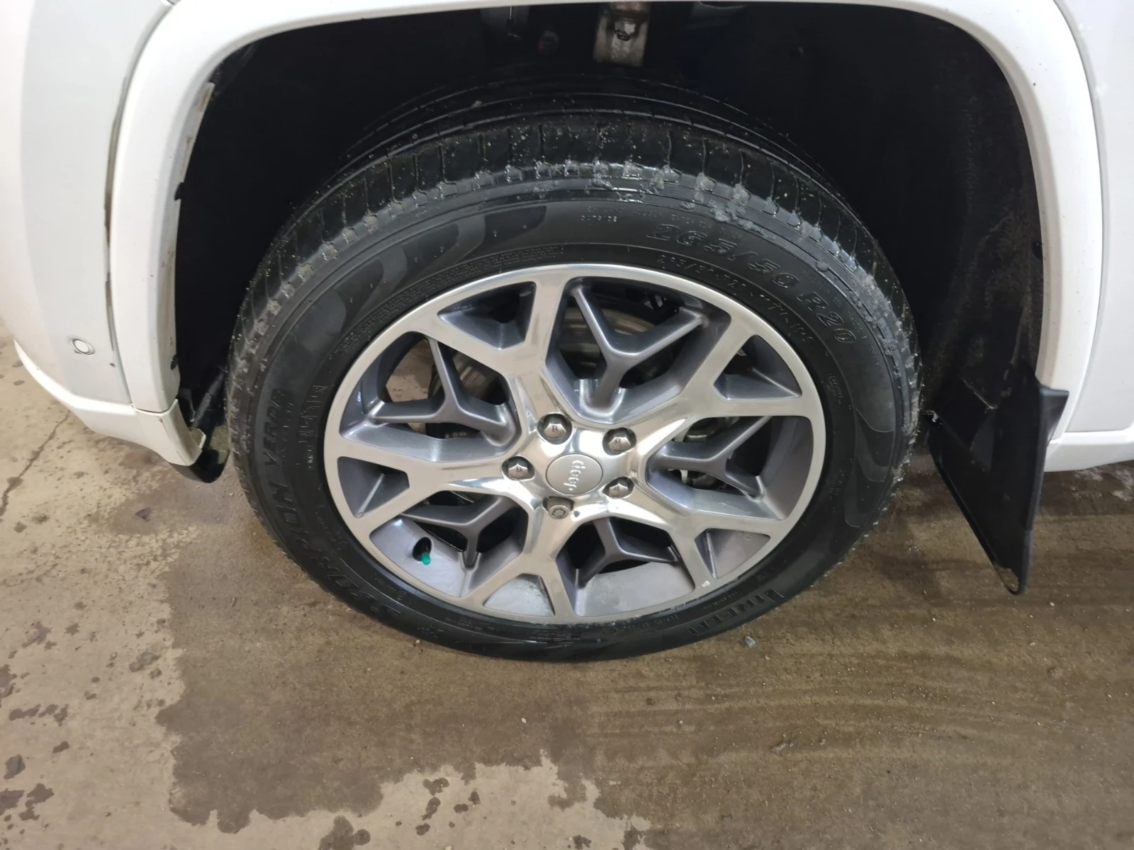 Jeep Grand cherokee, снимка 6 - Автомобили и джипове - 54576845