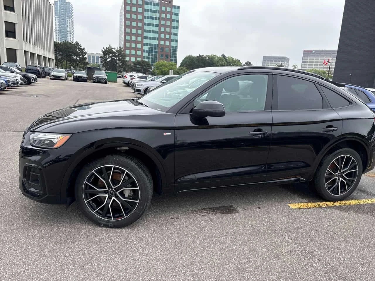 Audi Q5 Sportback Progressiv/360/ПАНОРАМА/ДИСТРОНИК/OT AUD, снимка 3 - Автомобили и джипове - 54890193