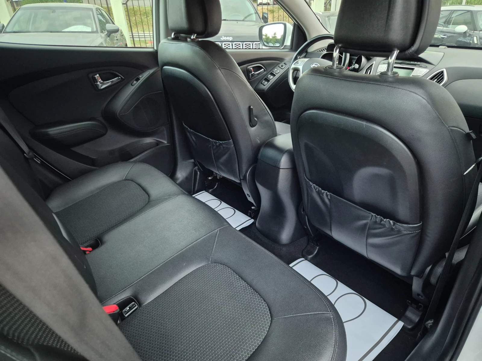 Hyundai IX35 1.7CRDI* COMFORT, снимка 14 - Автомобили и джипове - 54913570