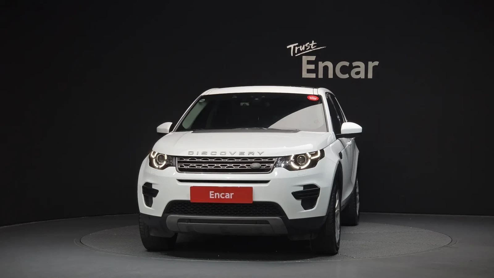 Land Rover Discovery SE #УНИКАТ# !FULL!PANO/CAM, снимка 3 - Автомобили и джипове - 55037563