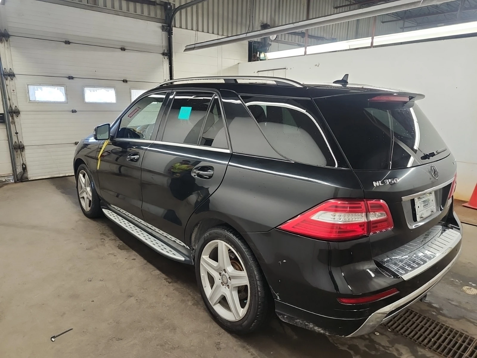 Mercedes-Benz ML 350 BlueTEC, снимка 4 - Автомобили и джипове - 55009047