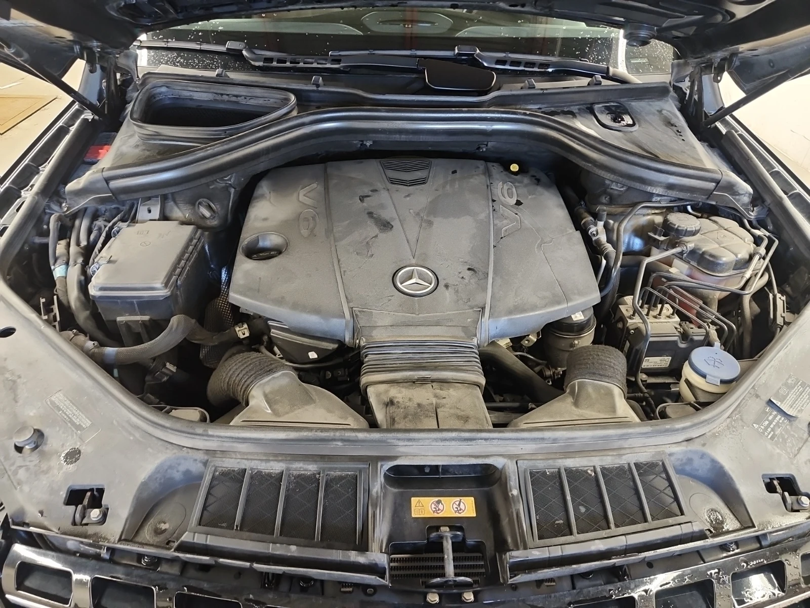 Mercedes-Benz ML 350 BlueTEC, снимка 10 - Автомобили и джипове - 55009047