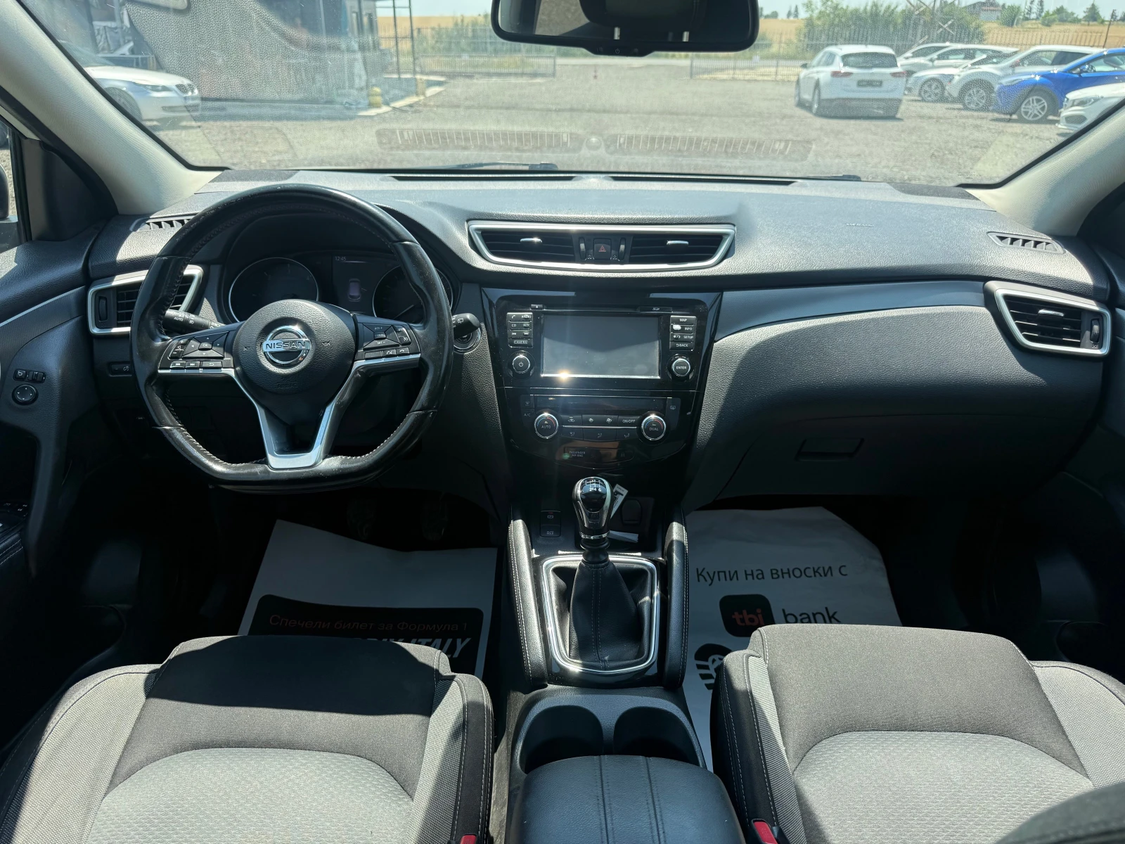 Nissan Qashqai 1.5 DCI , снимка 11 - Автомобили и джипове - 55050028