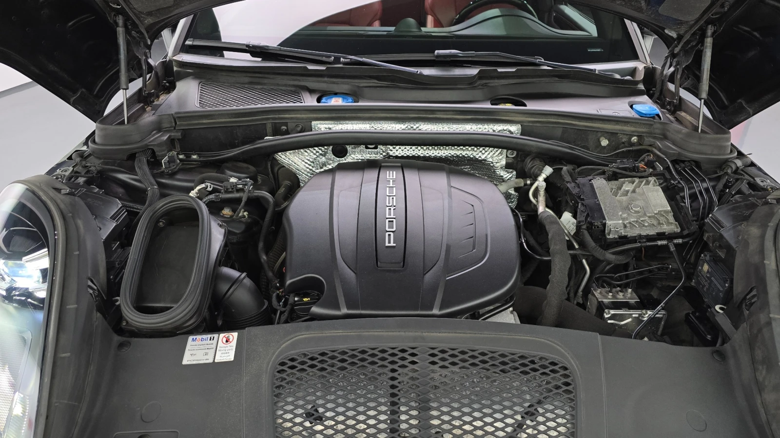 Porsche Macan 2.0 95B , снимка 5 - Автомобили и джипове - 55203835
