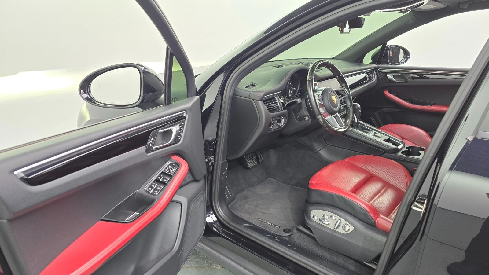 Porsche Macan 2.0 95B , снимка 8 - Автомобили и джипове - 55203835