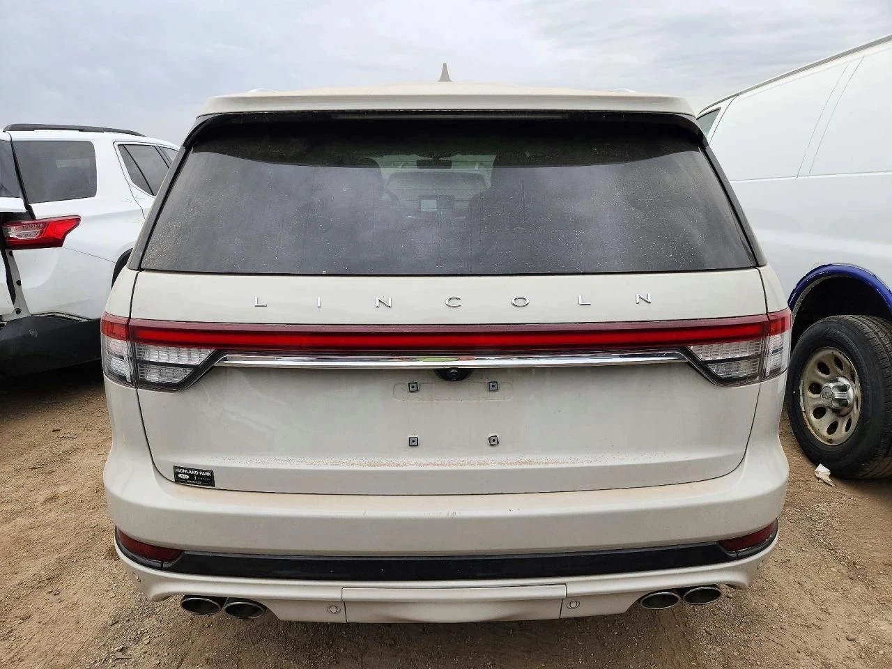 Lincoln Aviator, снимка 6 - Автомобили и джипове - 56689981