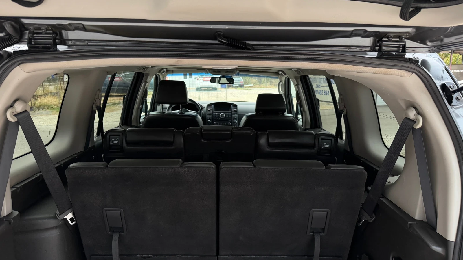 Nissan Pathfinder Автомат 4х4 7 местна, снимка 9 - Автомобили и джипове - 56711784