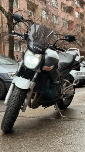 Suzuki Gsr, снимка 3