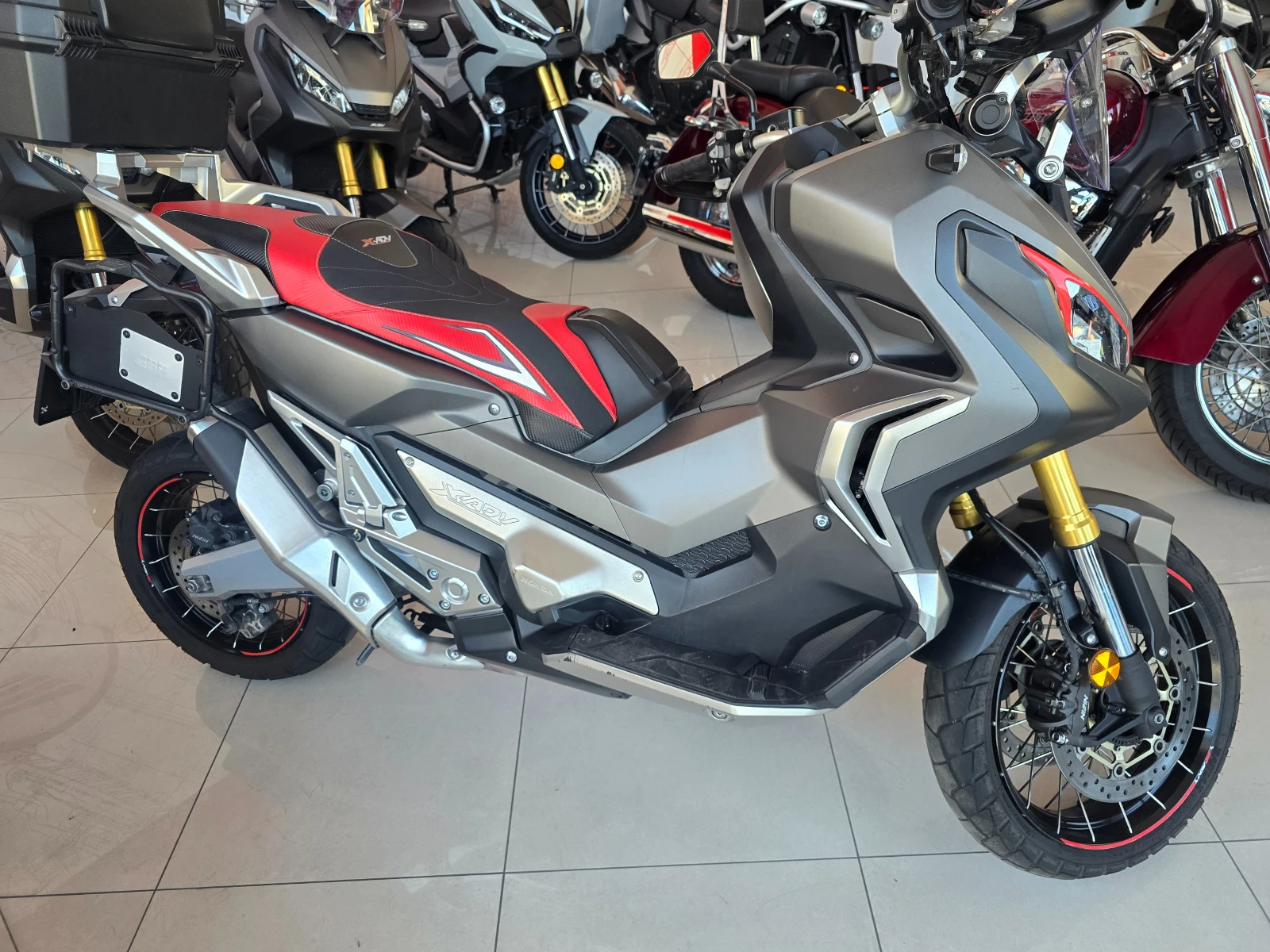 Honda X-ADV 750 - изображение 5