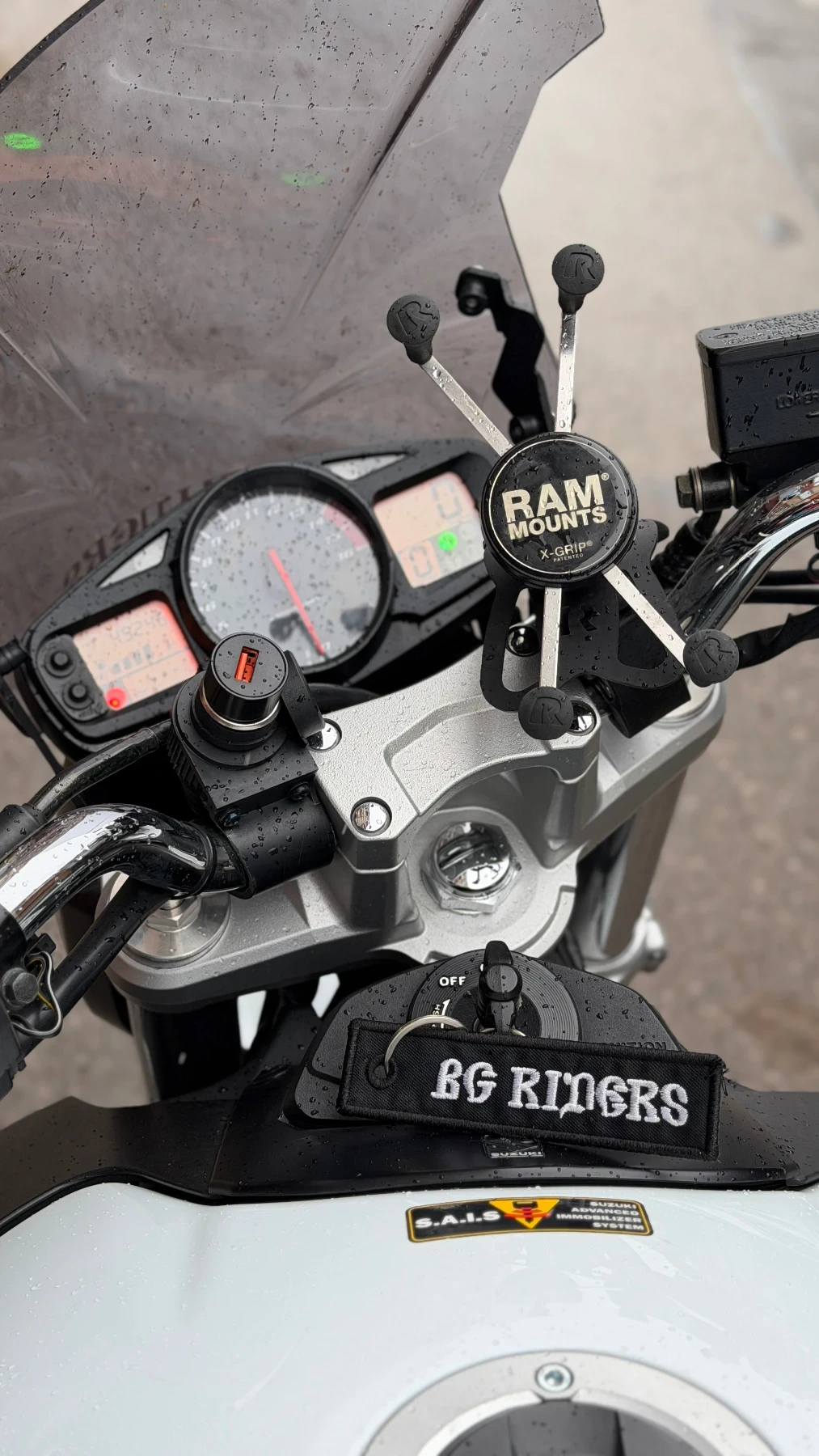 Suzuki Gsr | Mobile.bg � ����������� 10