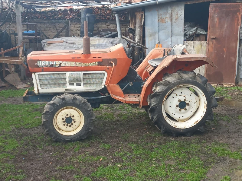 Трактор Kubota L2002DT