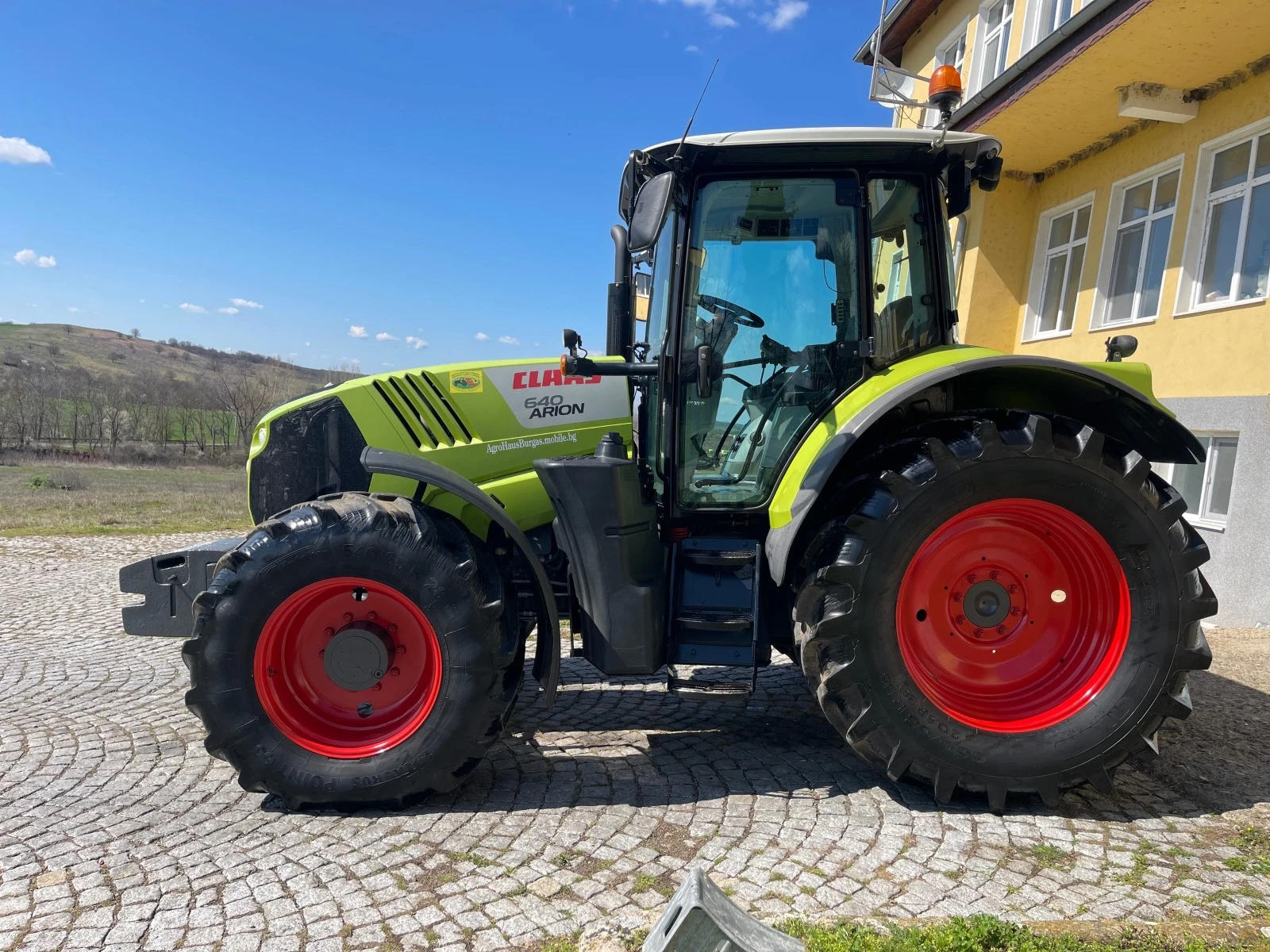 Трактор Claas ARION 640 CIS ЛИЗИНГ - изображение 4