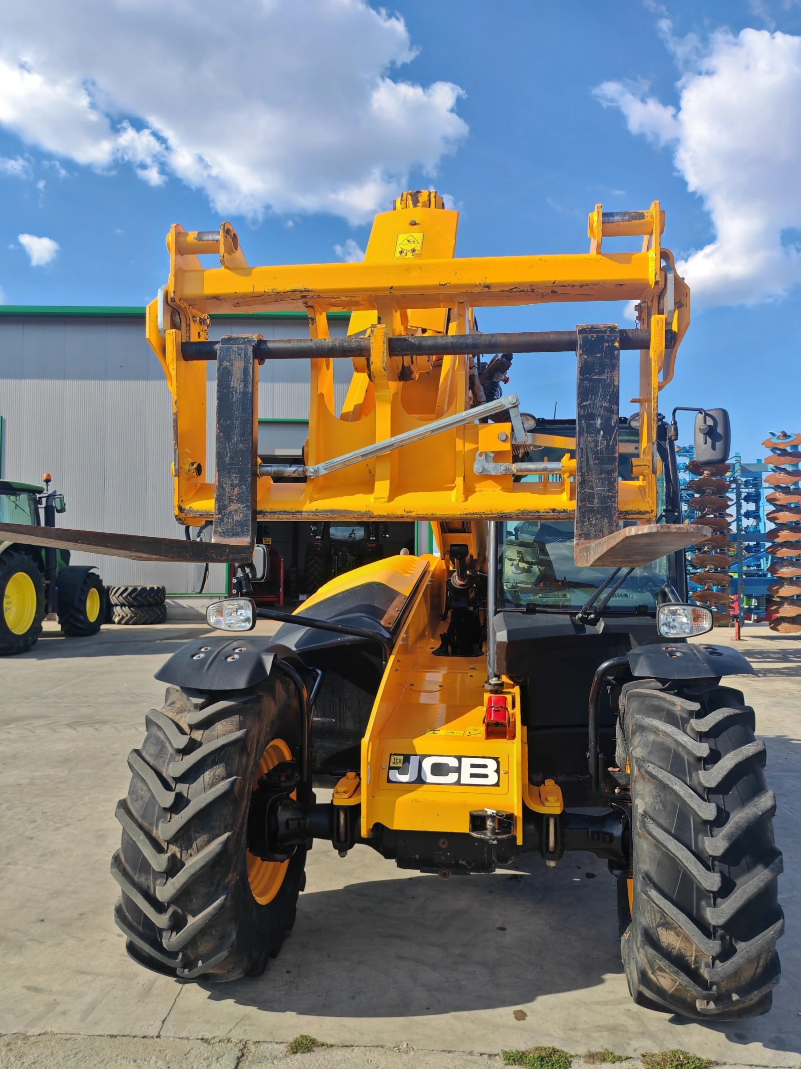 ������������ ������� JCB 531-70 Agri Super ������ � ������������ ������ 20  | Mobile.bg � ����������� 16