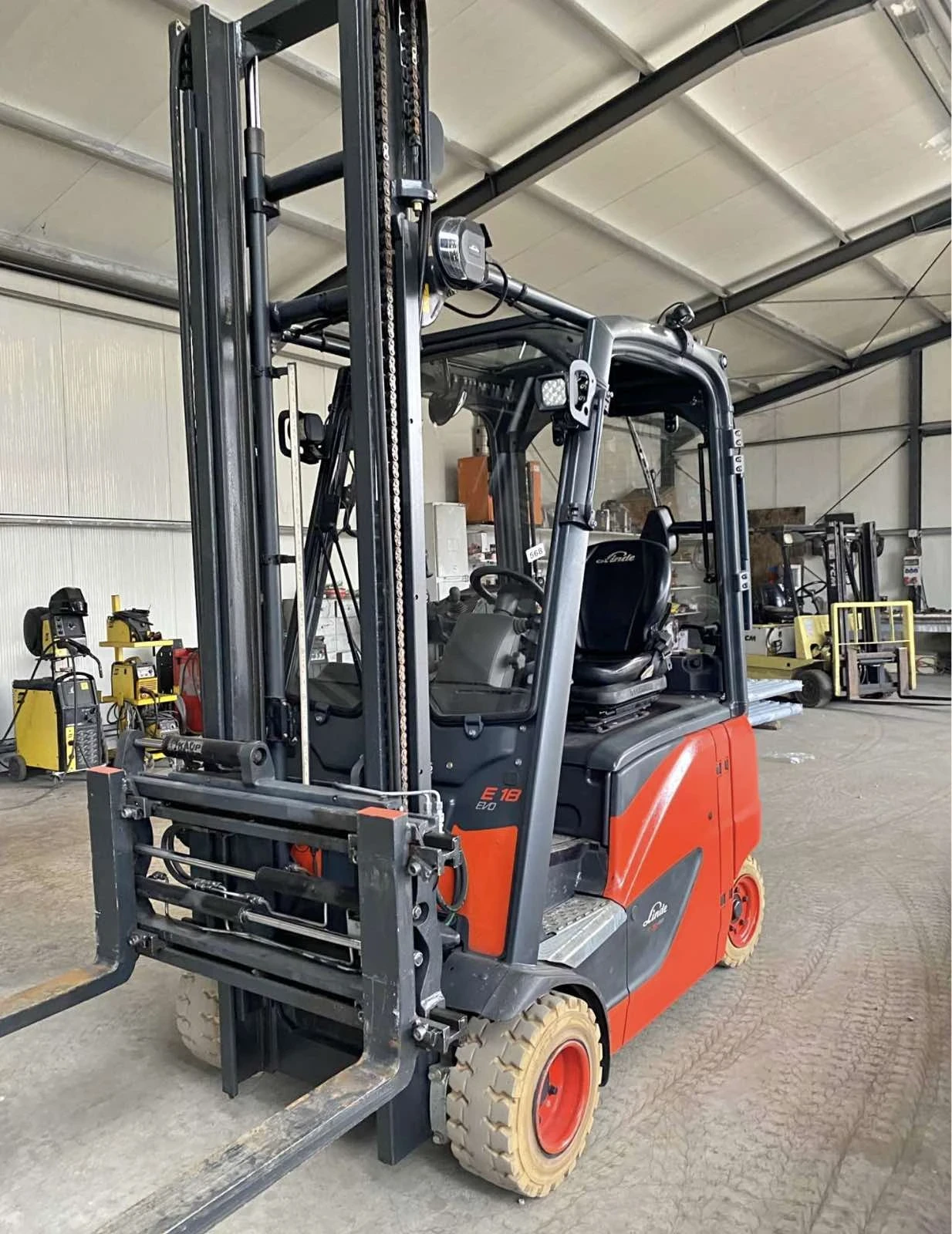 Електрокар Linde E18 EVO, снимка 10 - Индустриална техника - 54329569