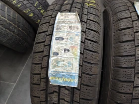 Гуми Зимни 215/65R15, снимка 1 - Гуми и джанти - 46908634