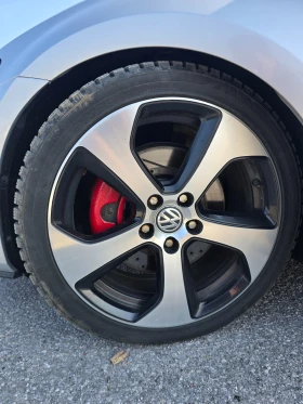 VW Golf - 18500 € / 36182.85 лв. - 32532490 11