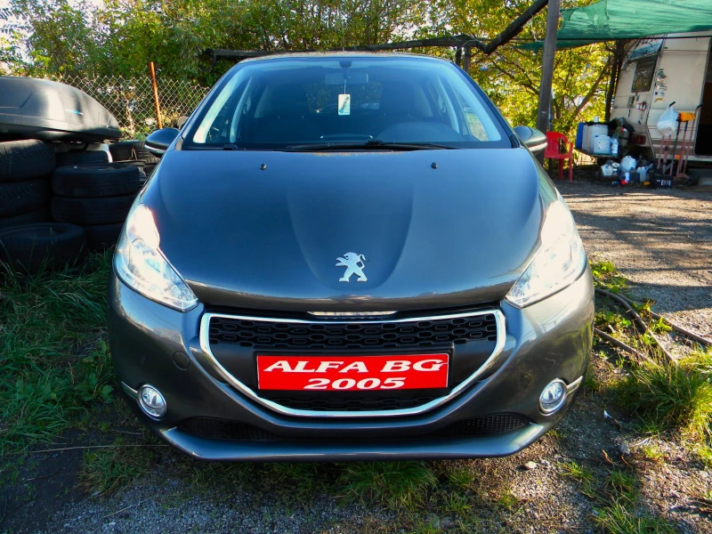 Peugeot 208 1.4ecoHDI* NAVI-КАТО НОВО* EURO5B, снимка 2 - Автомобили и джипове - 47608477