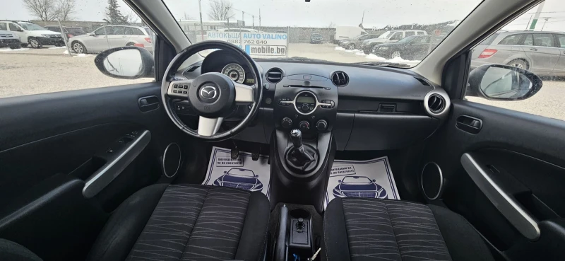 Mazda 2 Mazda 2 1.3I ТОПсъстояние, снимка 16 - Автомобили и джипове - 48762070