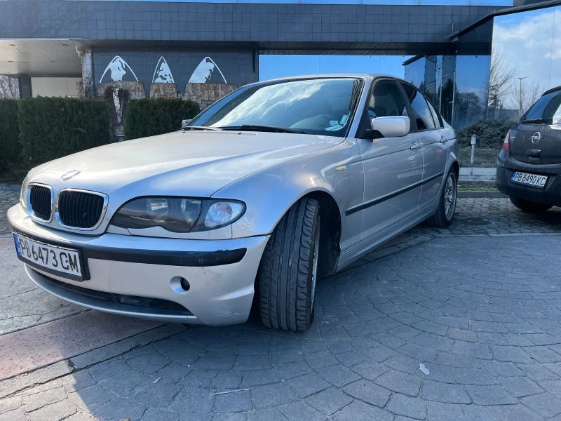 BMW 320, снимка 6 - Автомобили и джипове - 49195918