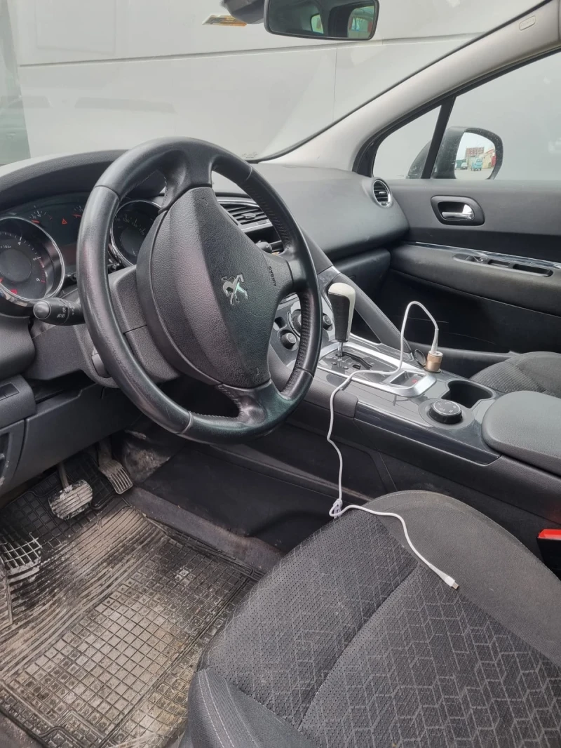 Peugeot 3008 1.6 ВКАРАНА ОТ НИДЕРЛАНДИЯ, снимка 5 - Автомобили и джипове - 52458545