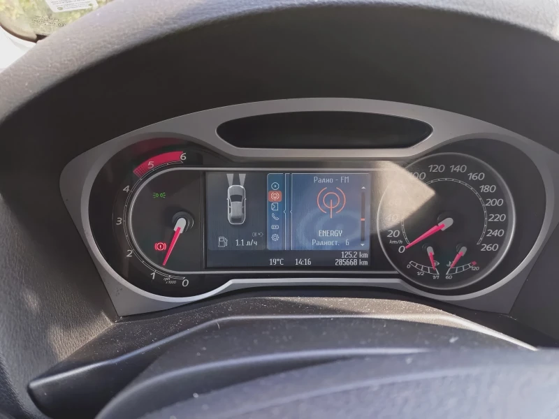 Ford Mondeo, снимка 10 - Автомобили и джипове - 52054078