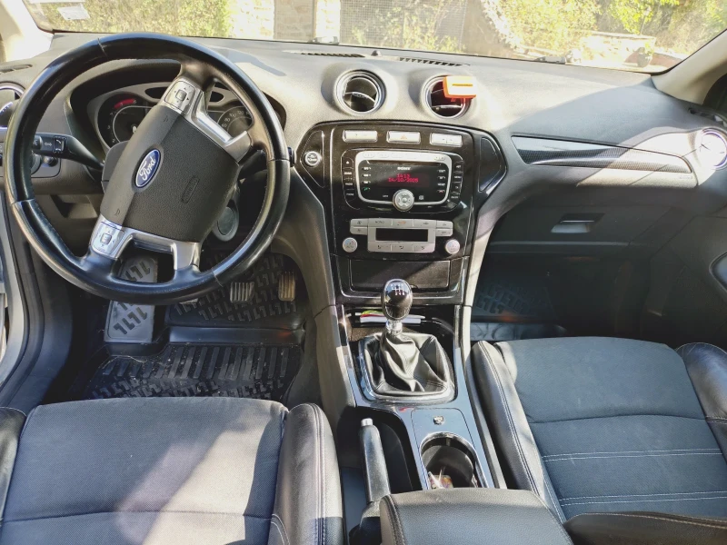 Ford Mondeo, снимка 5 - Автомобили и джипове - 52054078