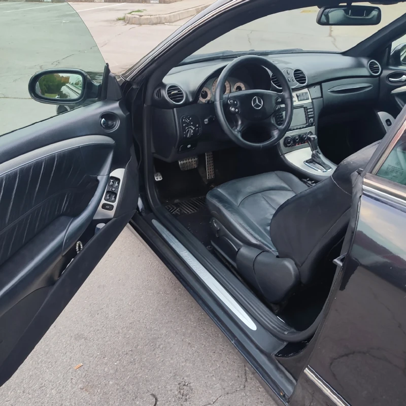 Mercedes-Benz CLK Купе , снимка 2 - Автомобили и джипове - 52101269