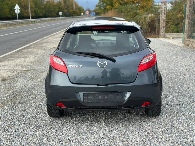 Mazda 2 1.5i* Климатик* Германия* Спорт* Уникат, снимка 3 - Автомобили и джипове - 52125031