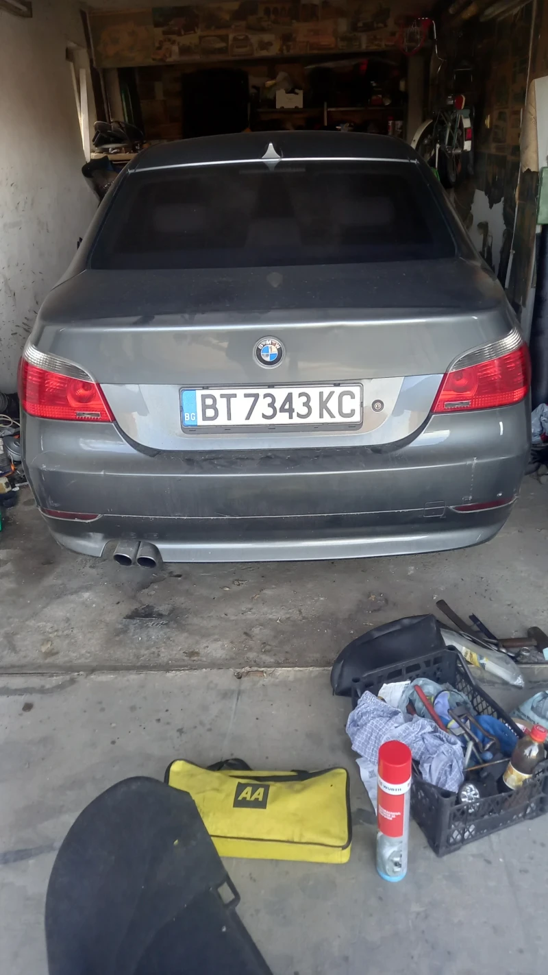 BMW 520 2.2i, снимка 4 - Автомобили и джипове - 52254579