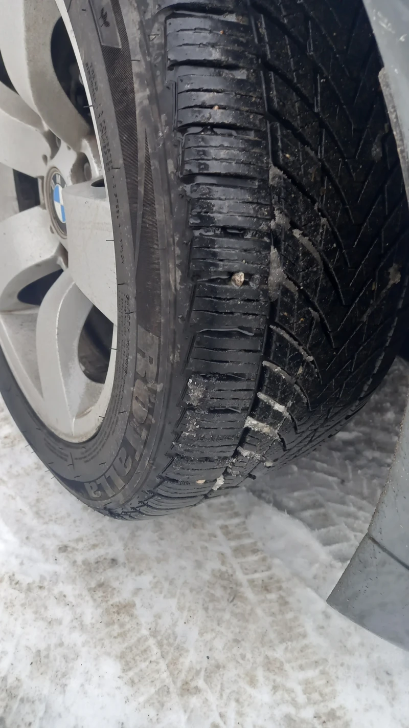 BMW 520 2.2i, снимка 5 - Автомобили и джипове - 52254579