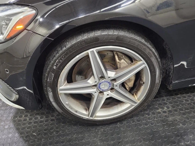 Mercedes-Benz C 300 * CARFAX * ЦЕНА ДО БГ, снимка 16 - Автомобили и джипове - 52877132