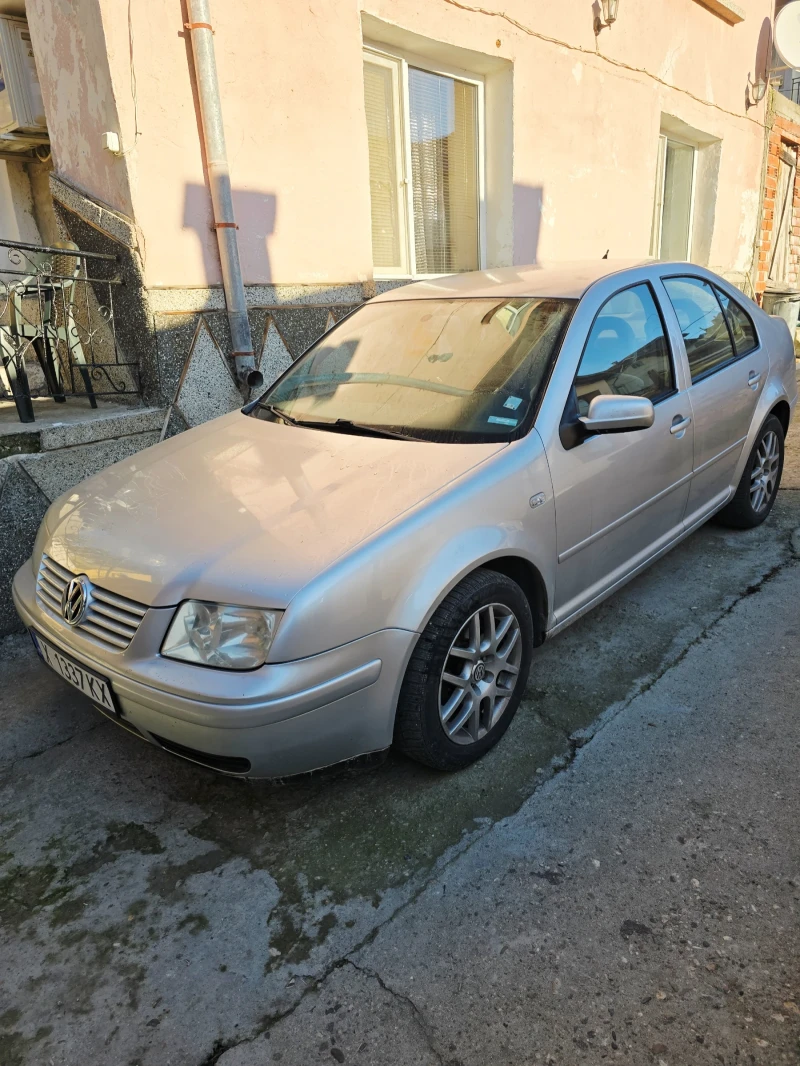 VW Bora 1.6, снимка 5 - Автомобили и джипове - 52951809