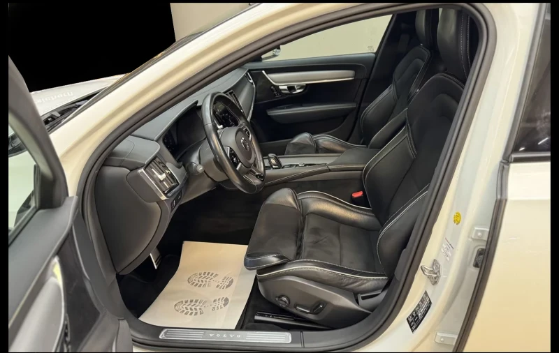 Volvo V90 R-DESIGN/197HP/B4/CAM/H&K/LED/MEMO/NAVI/717g, снимка 7 - Автомобили и джипове - 53242259