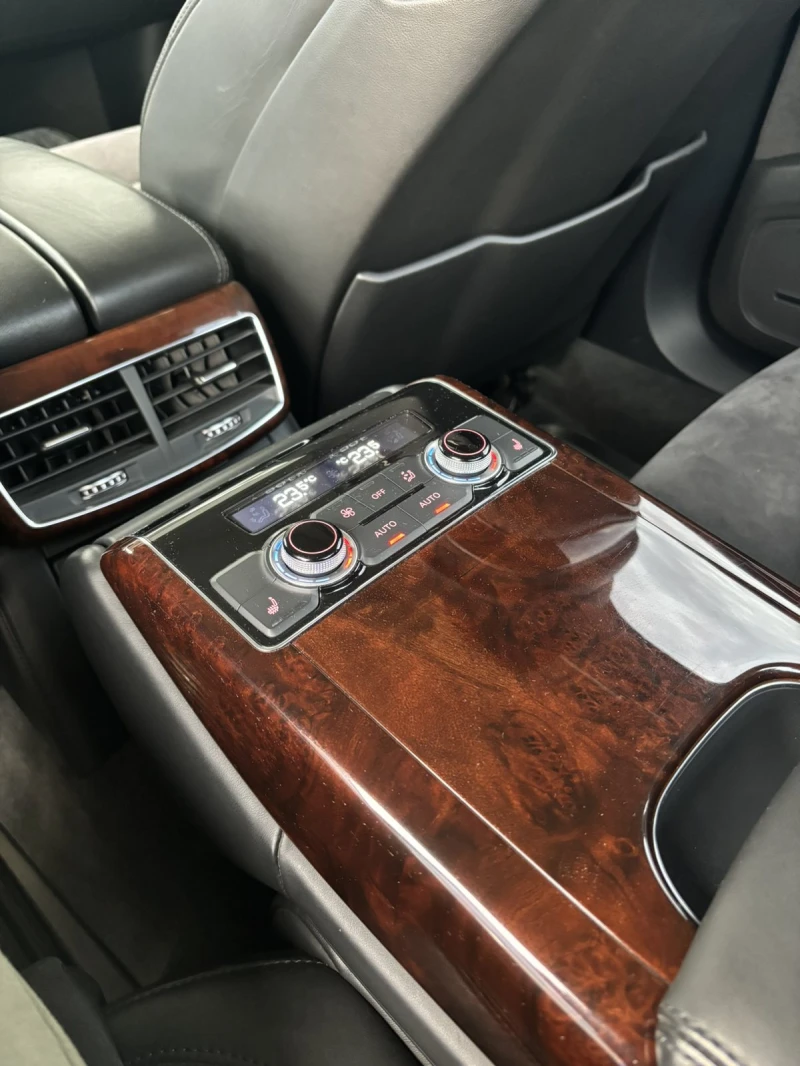 Audi A8, снимка 10 - Автомобили и джипове - 53342966