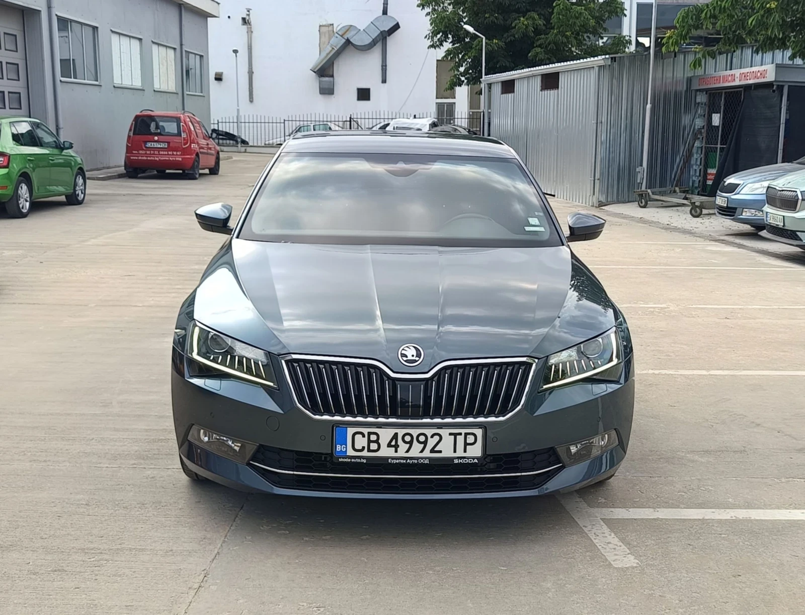 Skoda Superb 2.0TDI Laurin & Klement/DSG/4x4/DCC/Canton - изображение 5