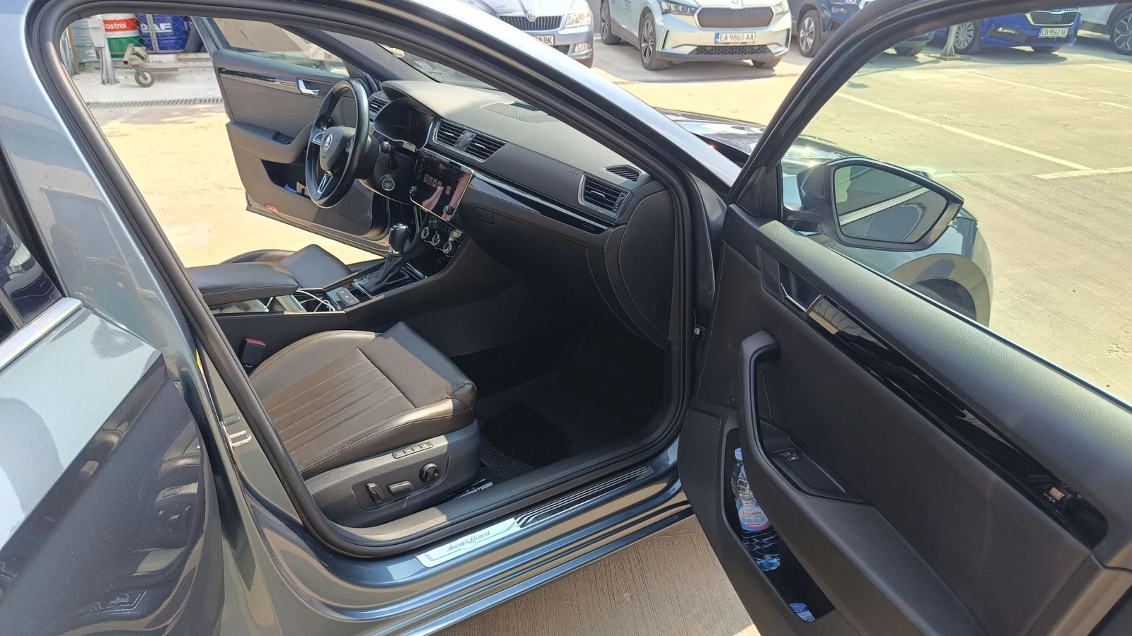 Skoda Superb 2.0TDI Laurin & Klement/DSG/4x4/DCC/Canton - изображение 10